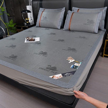 小牛  2024加厚款-天鹅冰藤席系列（床笠款） 黑咖