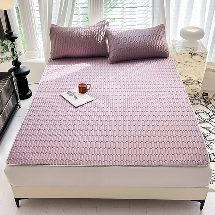 91家纺网 家纺一手货源 找家纺 佳梦达 2025新款0.4厚度纯色乳胶凉席 浪漫紫