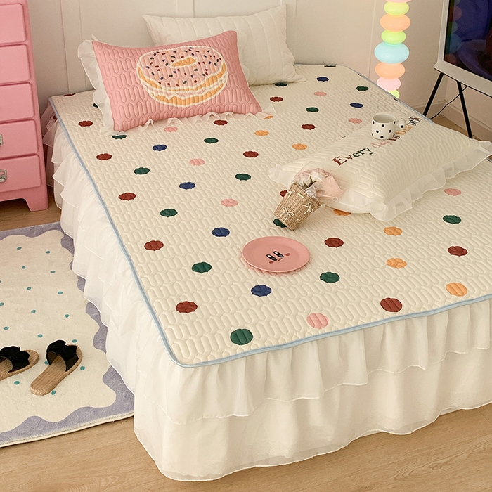 91家纺网 家纺一手货源 找家纺 昔可家纺 2024新款床裙款乳胶席 彩色波点