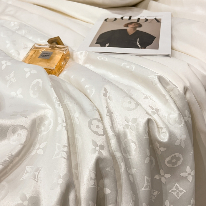 91家纺网 家纺一手货源 找家纺 梦之岛 2024新款水洗真丝提花空调被夏被四件套-路易公主 路易公主-奶白