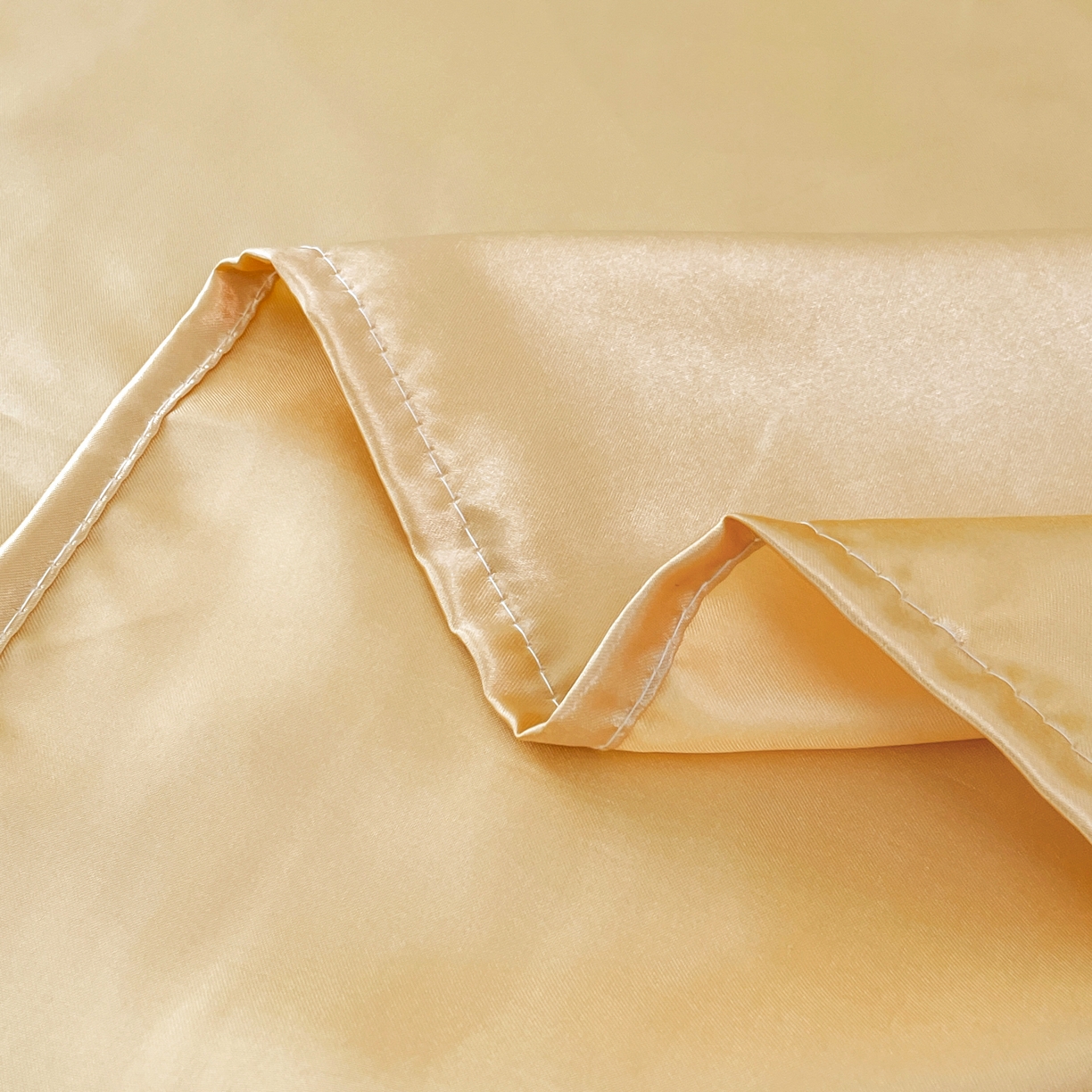 91家纺网 家纺一手货源 找家纺 梦舒羽 2025新款可水洗冰丝床垫保护罩防尘床单三件套 金驼色