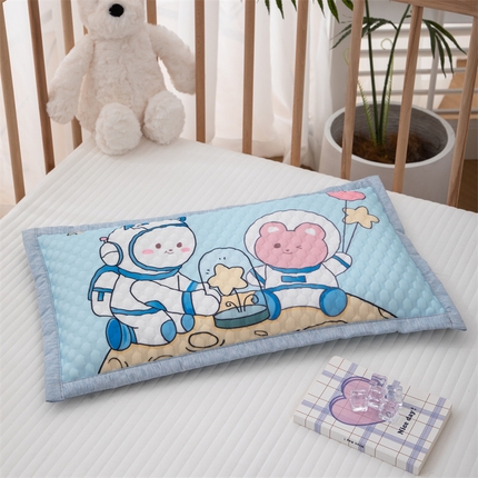 91家纺网 家纺一手货源 找家纺 织布人 2024新款夏季冰丝凉感豆豆婴幼儿童0-6-12卡通荞麦枕学生枕头 凉感豆豆卡通枕-太空员