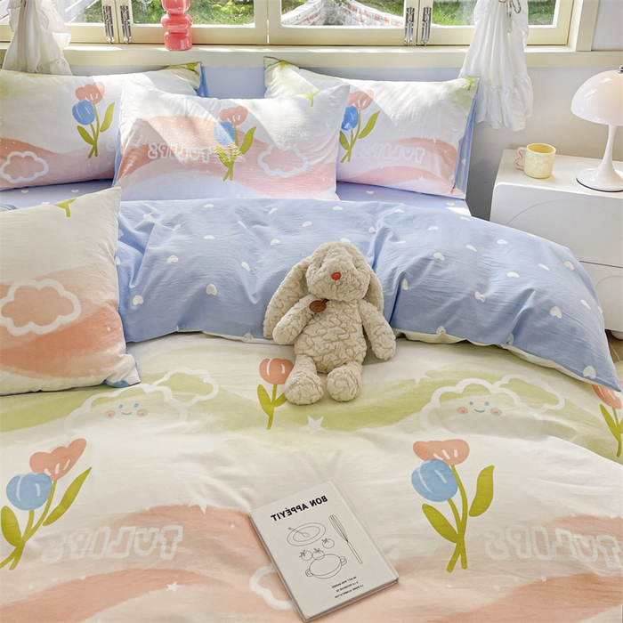 91家纺网 家纺一手货源 找家纺 盛秋家纺 2026新款水洗棉印花四件套-卡通系列 彩虹+蓝爱心