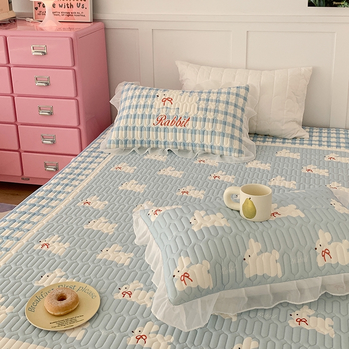 91家纺网 家纺一手货源 找家纺 昔可家纺 2024新款床裙款乳胶席 蝴蝶结小兔