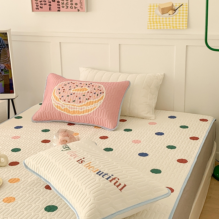 91家纺网 家纺一手货源 找家纺 昔可家纺 2024新款床笠款乳胶席 彩色波点