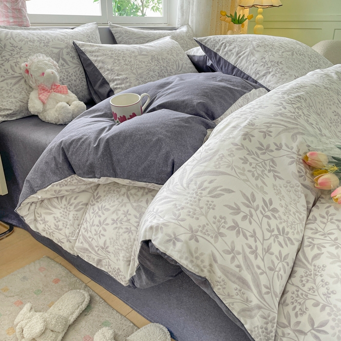 91家纺网 家纺一手货源 找家纺 芊寻家居 2024新款全棉13372花卉系列四件套 淡雅