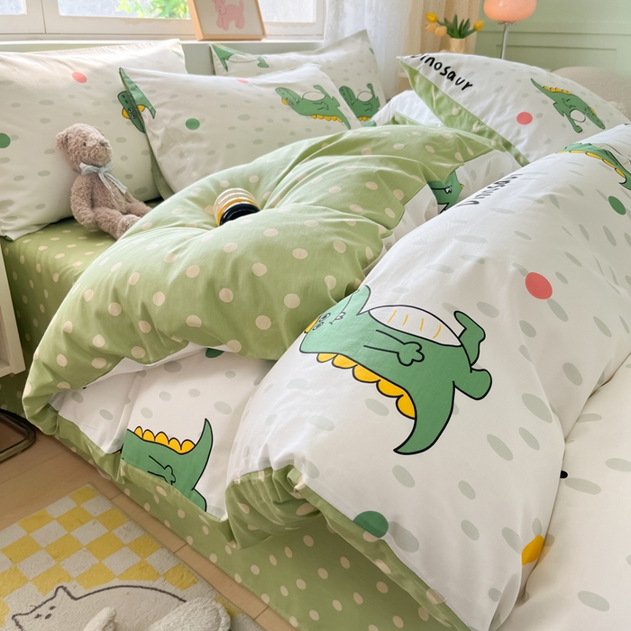 91家纺网 家纺一手货源 找家纺 芊寻家居 2024新款全棉13372花卉系列四件套 恐龙点点