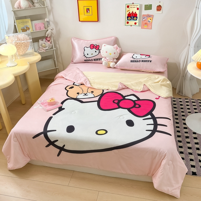 91家纺网 家纺一手货源 找家纺 博雅 2024新款三丽鸥凉感丝凉席夏被套件 大版-爱心小熊KT