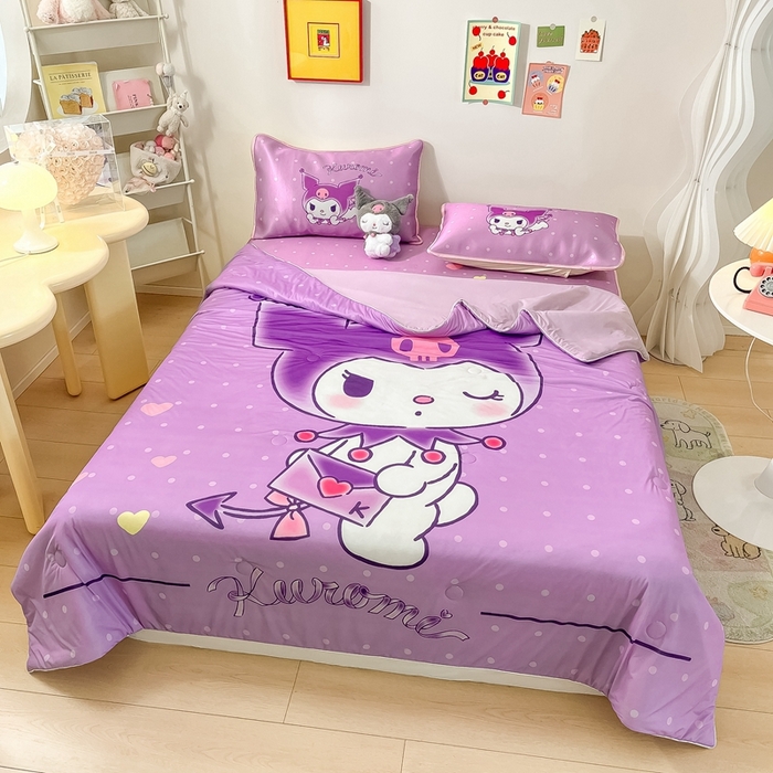 91家纺网 家纺一手货源 找家纺 博雅 2024新款三丽鸥凉感丝凉席夏被套件 大版-信封库洛米