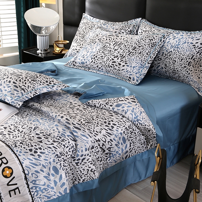 91家纺网 家纺一手货源 找家纺 梦莱斯 2024新款拼角宽边水洗天丝夏被四件套 豹纹兰