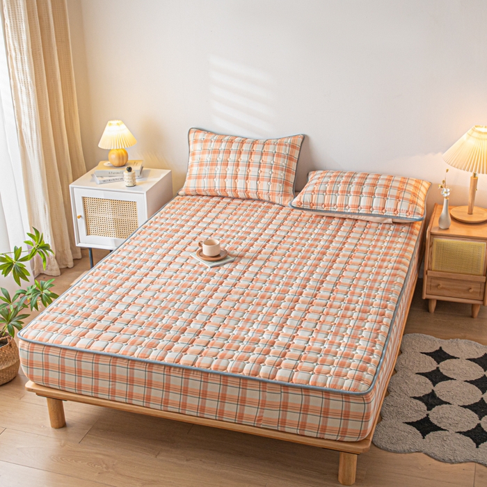 91家纺网 家纺一手货源 找家纺 鑫钰 2024新款无印风水洗棉水洗亲肤大豆夹棉床笠-简格 简格-格调橙