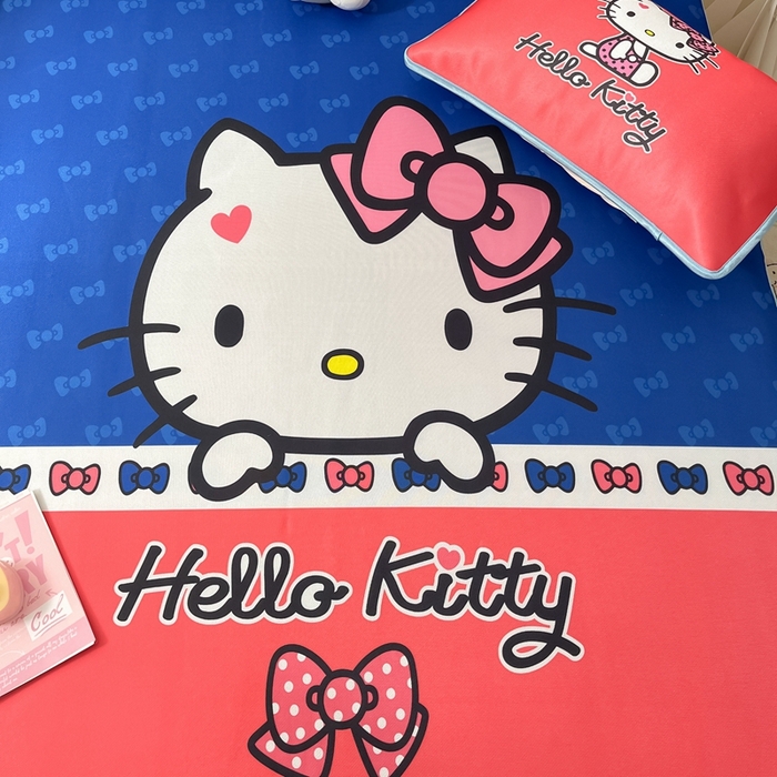 91家纺网 家纺一手货源 找家纺 博雅 2024新款三丽鸥凉感丝凉席夏被套件 大版-蝴蝶结KT