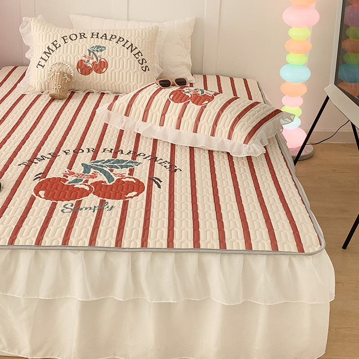 91家纺网 家纺一手货源 找家纺 昔可家纺 2024新款床裙款乳胶席 竖条樱桃