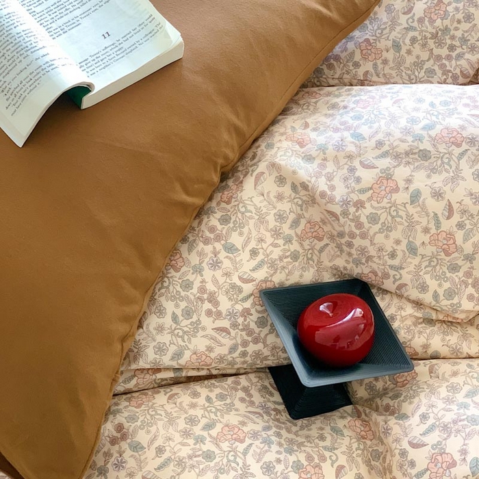 91家纺网 家纺一手货源 找家纺 六巷胡同 2024新款INS韩国博主风小碎花四件套 素商