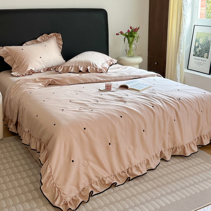 91家纺网 家纺一手货源 找家纺 优悦生活馆 2024新款冰丝甜美风荷叶边款夏被四件套初夏系列  初夏-香槟