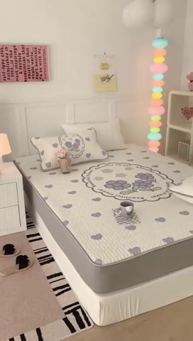 91家纺网 家纺一手货源 找家纺 昔可家纺 2024新款床笠款乳胶席 紫爱心小花朵