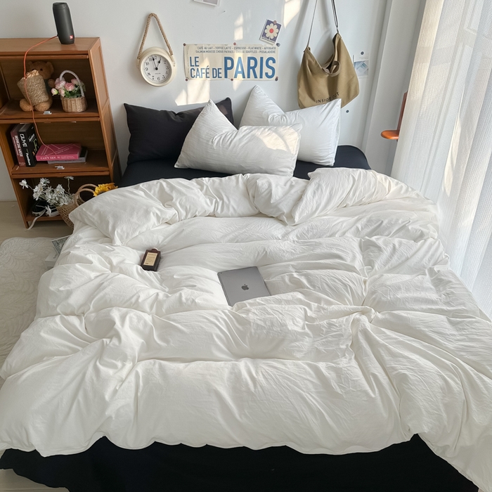 91家纺网 家纺一手货源 找家纺 易辰美 2024新款混搭超柔水洗棉四件套 奶白+酷黑