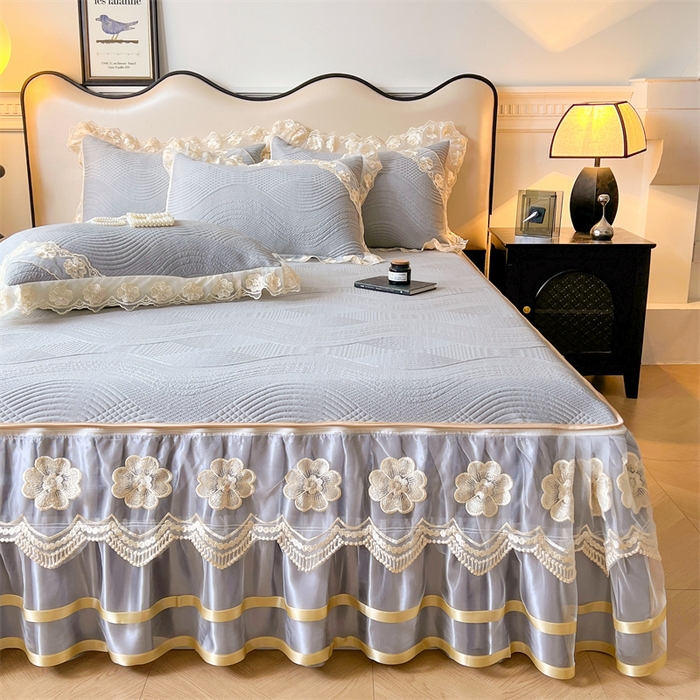 91家纺网 家纺一手货源 找家纺 虹星家纺 2024新款A类冰感凉豆豆可拆卸床裙席三件套 静谧灰