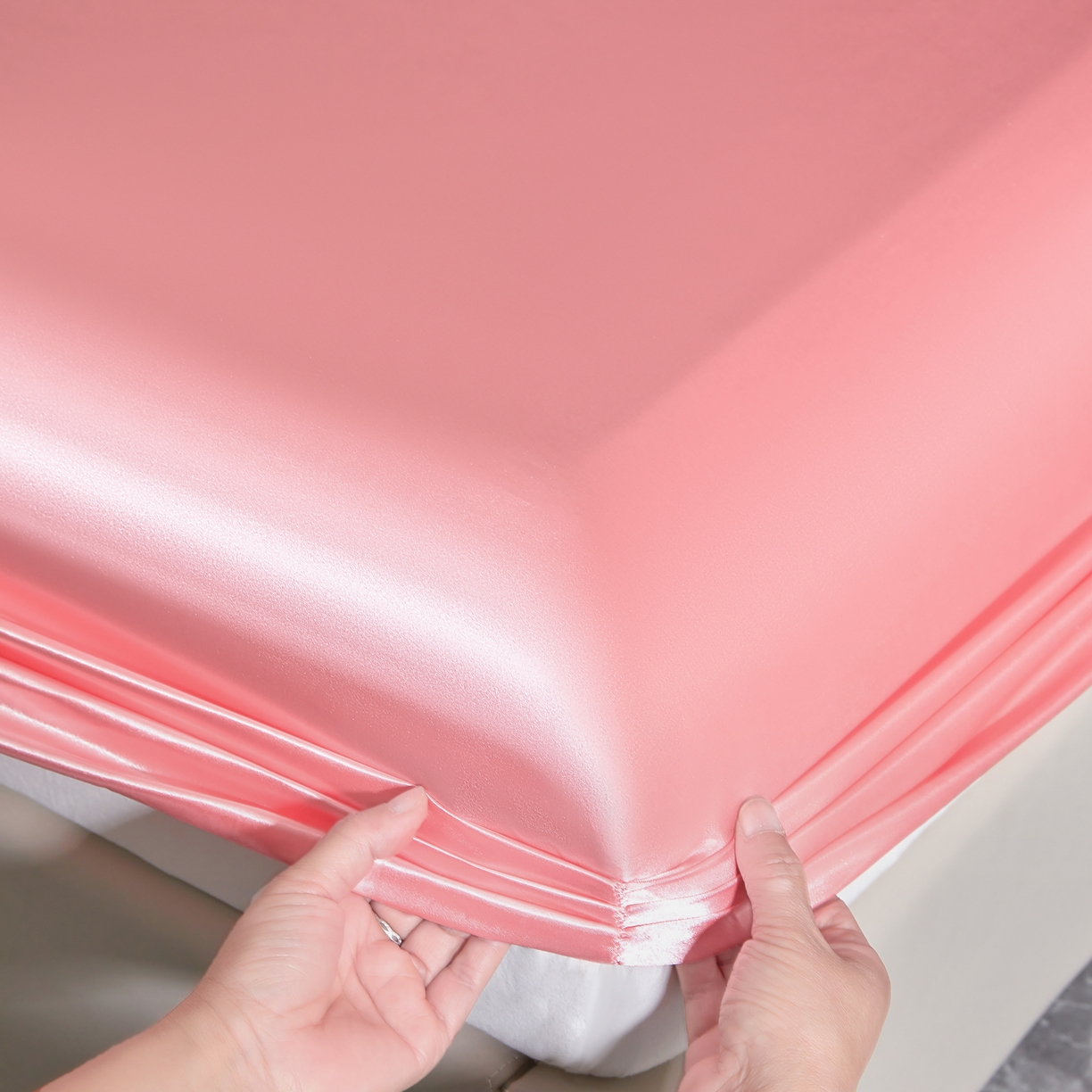 91家纺网 家纺一手货源 找家纺 梦舒羽 2025新款可水洗冰丝床垫保护套床笠三件套 玉色