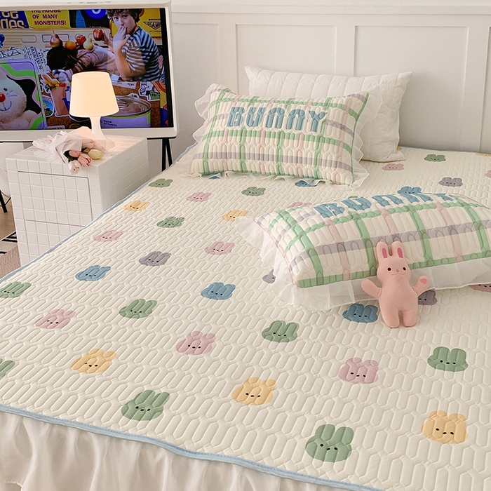 91家纺网 家纺一手货源 找家纺 昔可家纺 2024新款床裙款乳胶席 彩色小兔