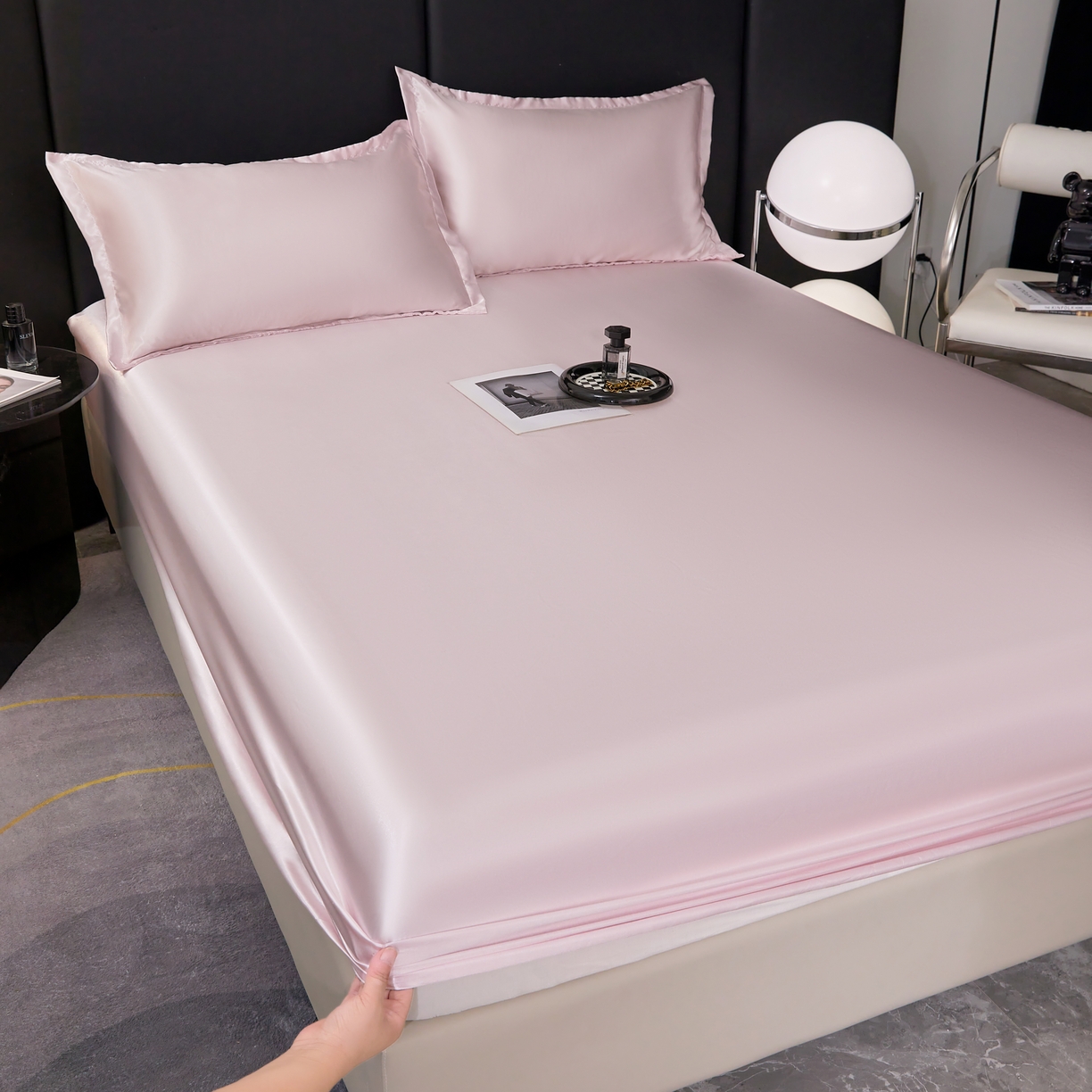 91家纺网 家纺一手货源 找家纺 梦舒羽 2025新款可水洗冰丝床垫保护套床笠三件套 淡雅玉