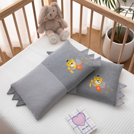 91家纺网 家纺一手货源 找家纺 （总）织布人 2024新款荞麦枕全棉水洗棉婴幼儿童枕0-6-12岁卡通枕套+荞麦枕芯 30*50cm/只