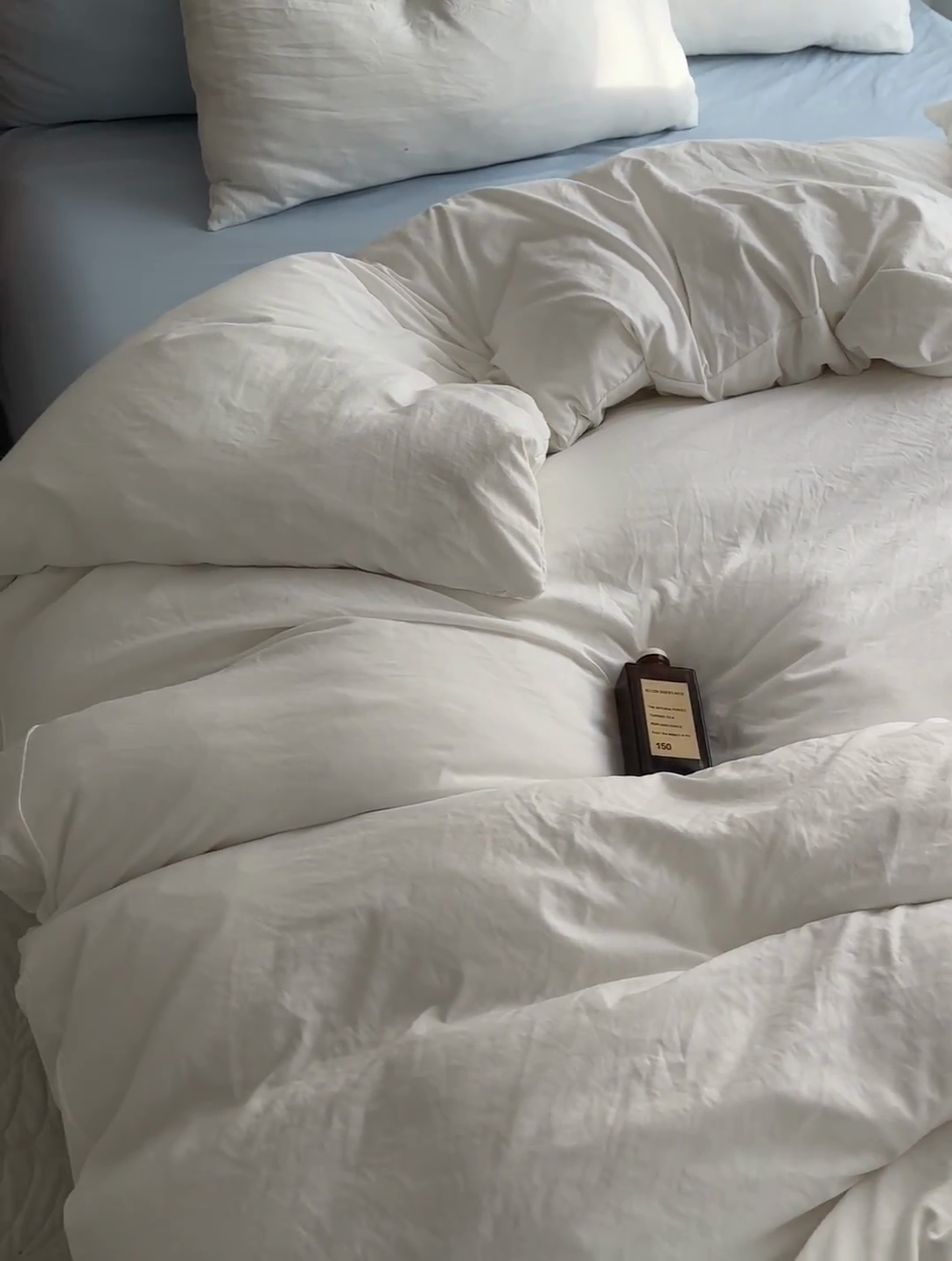 91家纺网 家纺一手货源 找家纺 易辰美 2024新款混搭超柔水洗棉四件套 奶白+浅兰