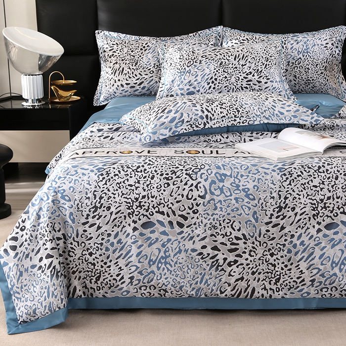 91家纺网 家纺一手货源 找家纺 梦莱斯 2024新款拼角宽边水洗天丝夏被四件套 豹纹兰