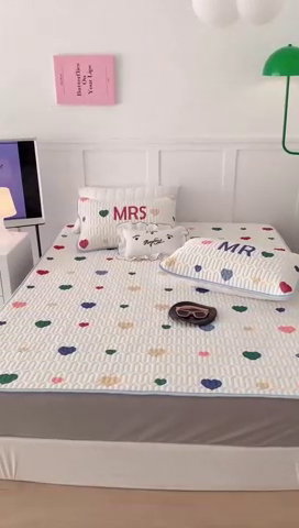 91家纺网 家纺一手货源 找家纺 昔可家纺 2024新款床笠款乳胶席 彩色爱心