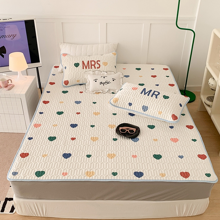 91家纺网 家纺一手货源 找家纺 昔可家纺 2024新款床笠款乳胶席 彩色爱心