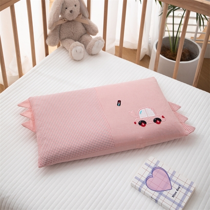 织布人 2024新款枕芯全棉水洗棉婴幼儿童枕0-6-12岁卡通贴布绣枕套+枕芯 萌趣小花边-小汽车
