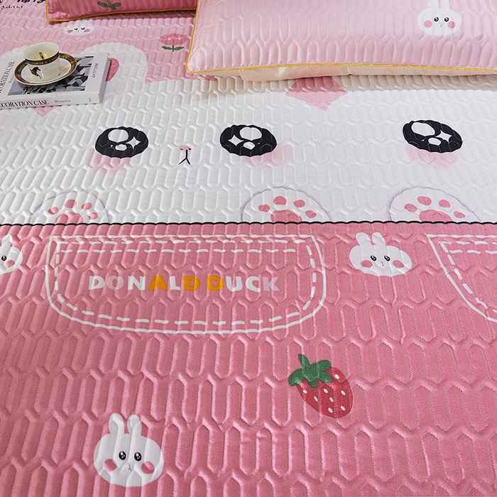 91家纺网 家纺一手货源 找家纺 情恒 2025新款可脱卸印花夹棉冰丝凉席三件套 快乐兔