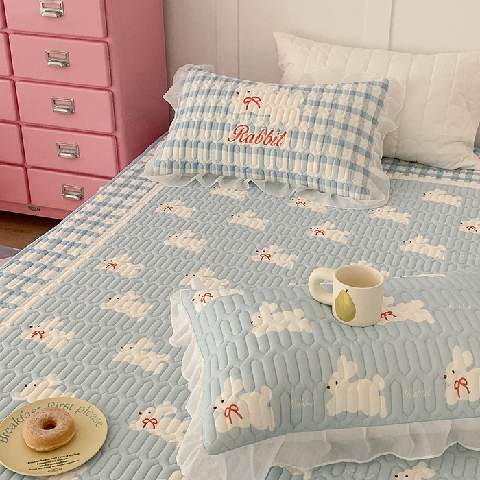 91家纺网 家纺一手货源 找家纺 昔可家纺 2024新款床裙款乳胶席 蝴蝶结小兔