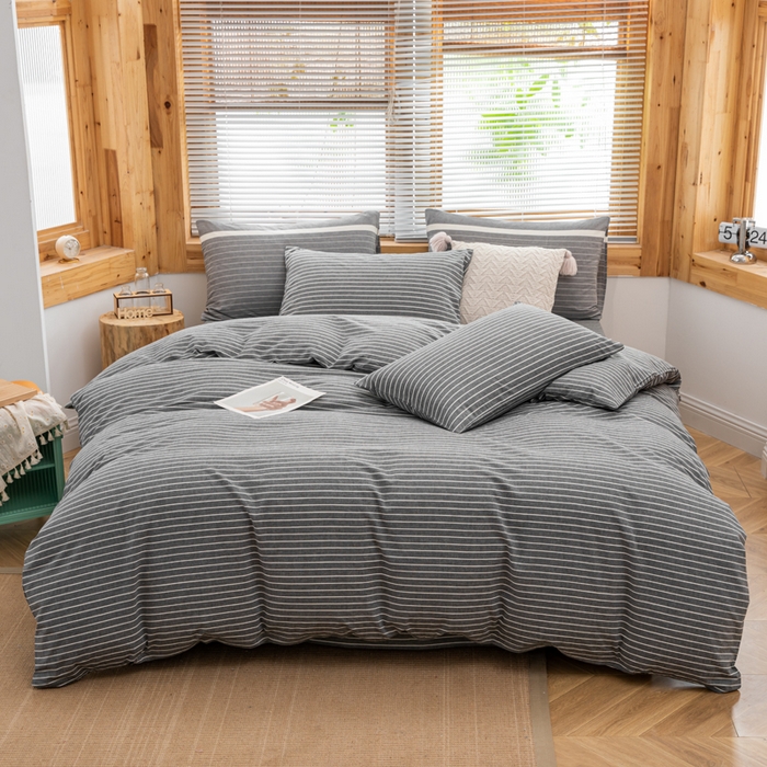 91家纺网 家纺一手货源 找家纺 柠萌家居 2024新款A类全棉色织水洗棉无印风四件套 深灰细条