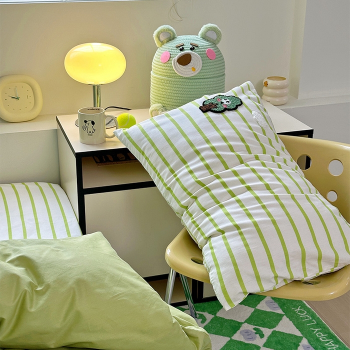 91家纺网 家纺一手货源 找家纺 澳萝拉 2024新款纯棉毛巾绣卡通四件套 幸福小树