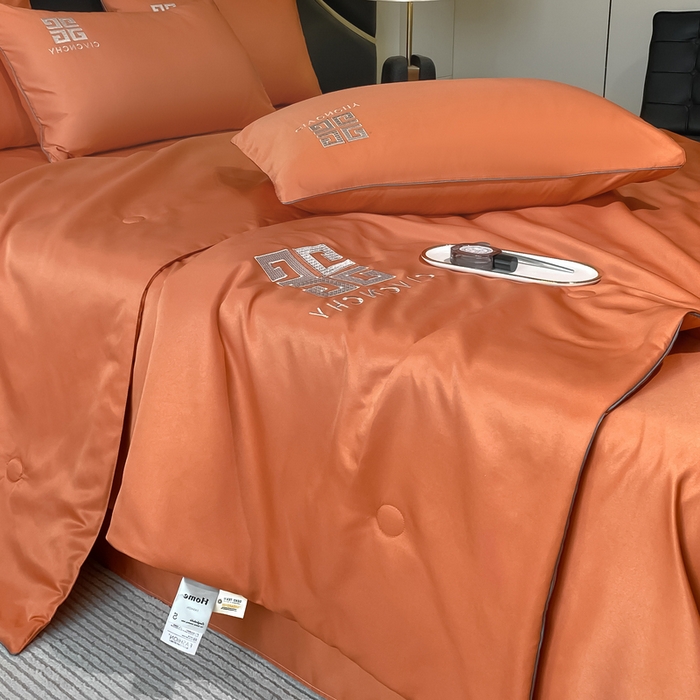 91家纺网 家纺一手货源 找家纺 露梦家纺 2025新款水洗真丝刺绣夏被-梵希 梵希-爱马橙