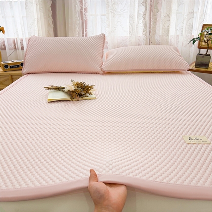 91家纺网 家纺一手货源 找家纺 （总）喜居 2024新款凉豆豆凉席冰丝席子软凉席平席款床笠款凉席