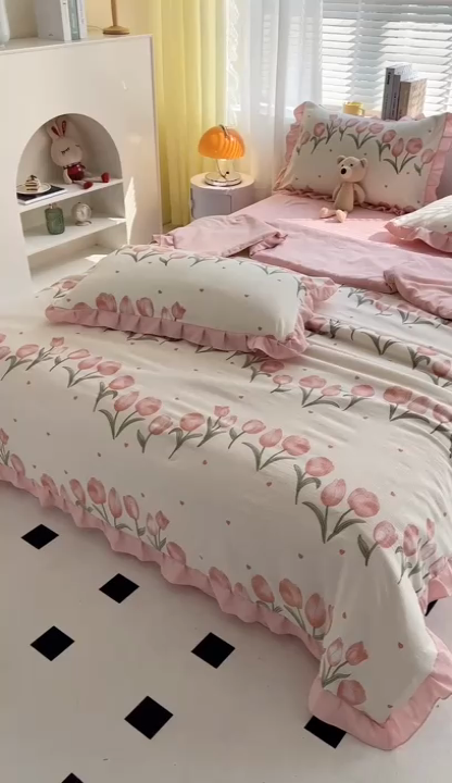 91家纺网 家纺一手货源 找家纺 梦莱斯 2024新款时尚舒适泡泡棉夏被四件套 密语