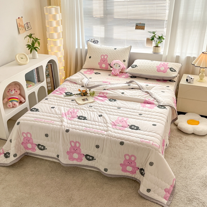 91家纺网 家纺一手货源 找家纺 福来临家纺 2025新款印花夏被 小兔乖乖