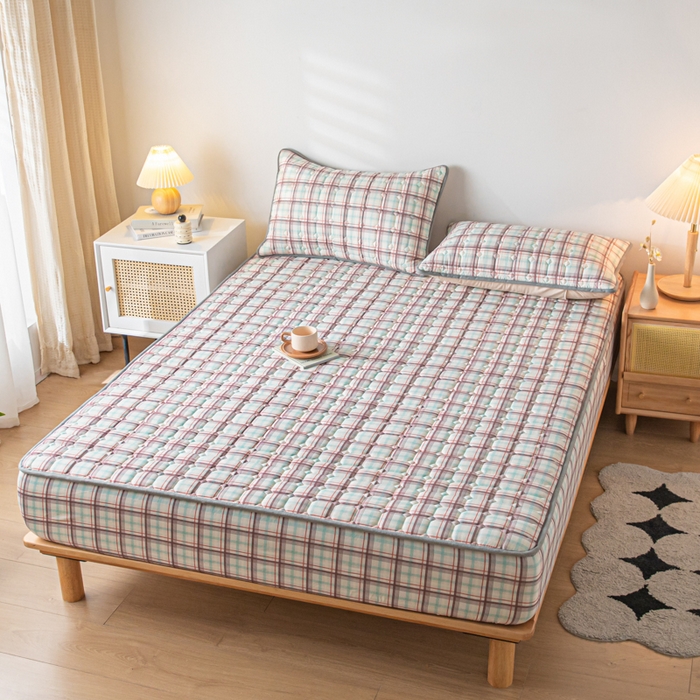 91家纺网 家纺一手货源 找家纺 鑫钰 2024新款无印风水洗棉水洗亲肤大豆夹棉床笠-简格 简格-格调咖