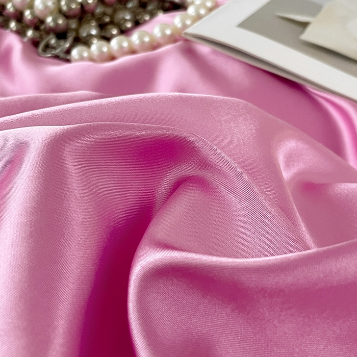 91家纺网 家纺一手货源 找家纺 梦舒羽 2025新款可水洗冰丝被套双人床被套带同款床单床笠四件套 粉色