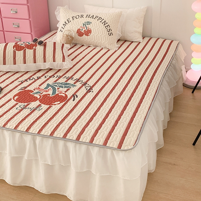 91家纺网 家纺一手货源 找家纺 昔可家纺 2024新款床裙款乳胶席 竖条樱桃