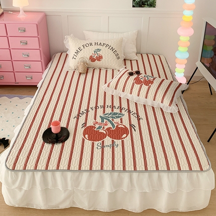 91家纺网 家纺一手货源 找家纺 昔可家纺 2024新款床裙款乳胶席 竖条樱桃