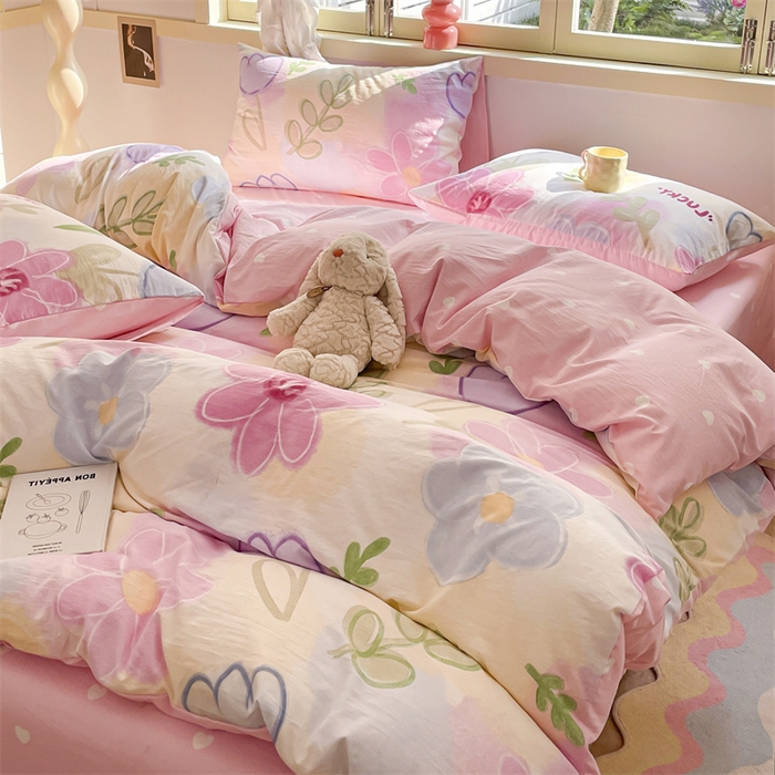 91家纺网 家纺一手货源 找家纺 盛秋家纺 2026新款水洗棉印花四件套-卡通系列 雅朵+粉爱心