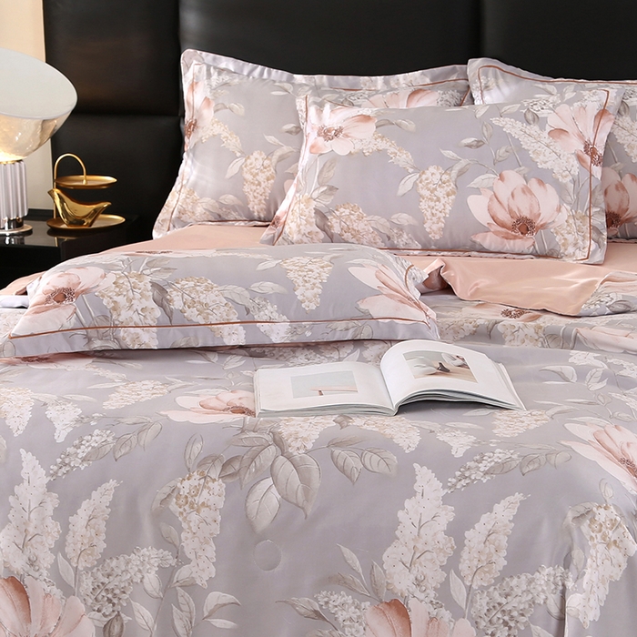 91家纺网 家纺一手货源 找家纺 梦莱斯 2024新款拼角宽边水洗天丝夏被四件套 花颜灰