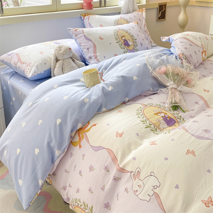 91家纺网 家纺一手货源 找家纺 盛秋家纺 2026新款水洗棉印花四件套-卡通系列 爱丽丝+蓝爱心