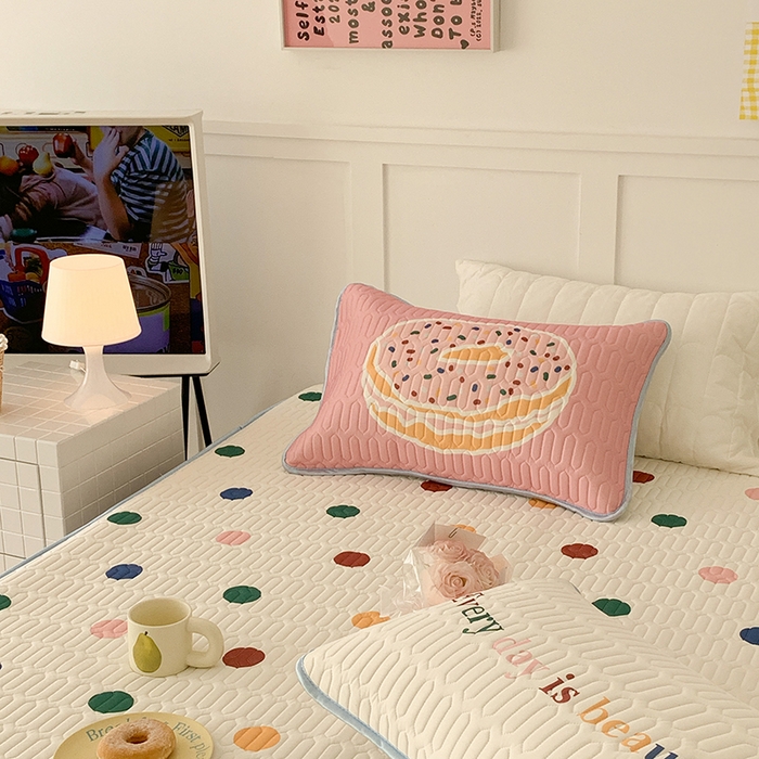 91家纺网 家纺一手货源 找家纺 昔可家纺 2024新款床笠款乳胶席 彩色波点