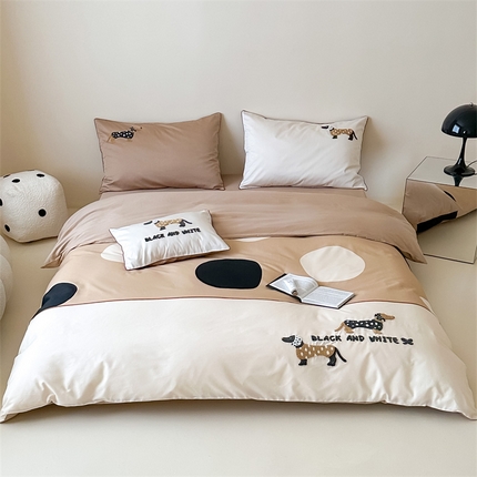 91家纺网 家纺一手货源 找家纺 （总）名品优仓 2024新款大版数码印花定位水洗棉四件套系列