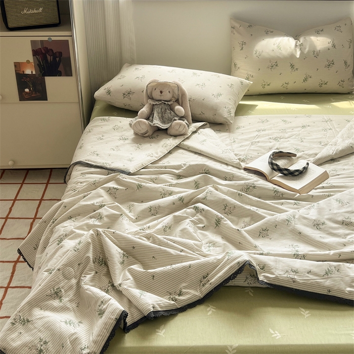 91家纺网 家纺一手货源 找家纺 HL原创 2024新款全棉法式大豆被夏被 XB-栀子花开