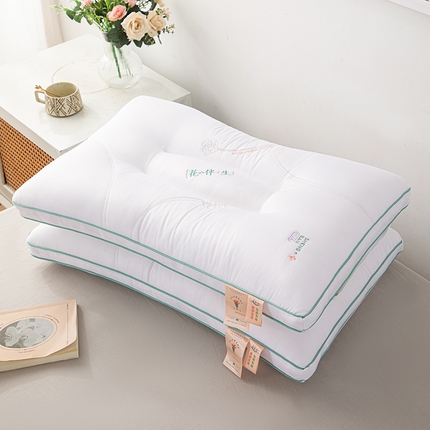 91家纺网 家纺一手货源 找家纺 芯宜佳 2024年新款护颈羽丝枕芯科技护肩枕头定型超柔枕枕头枕芯 花拌生立体助眠枕   